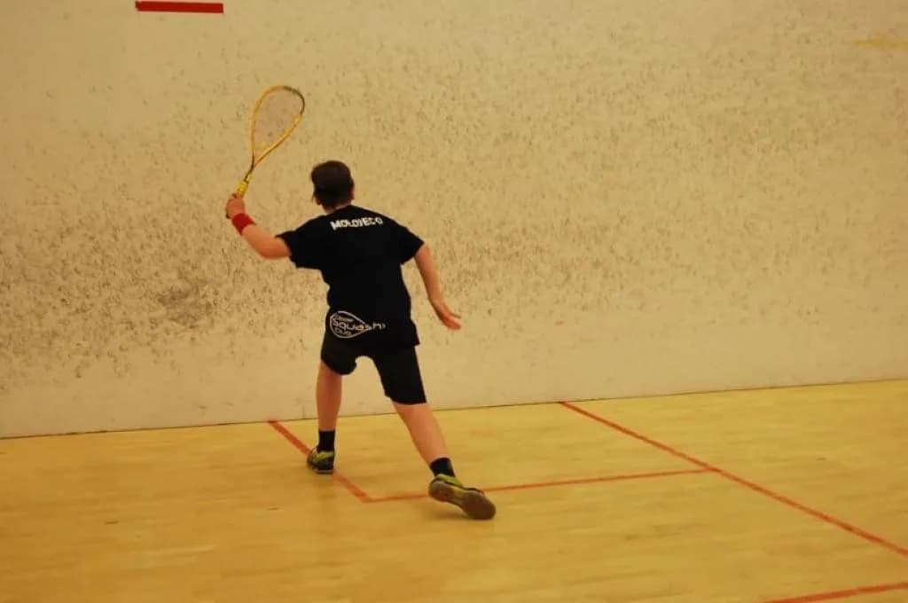 Najlepsze miejsca do gry w squash w Rudzie Śląskiej – ceny i opinie