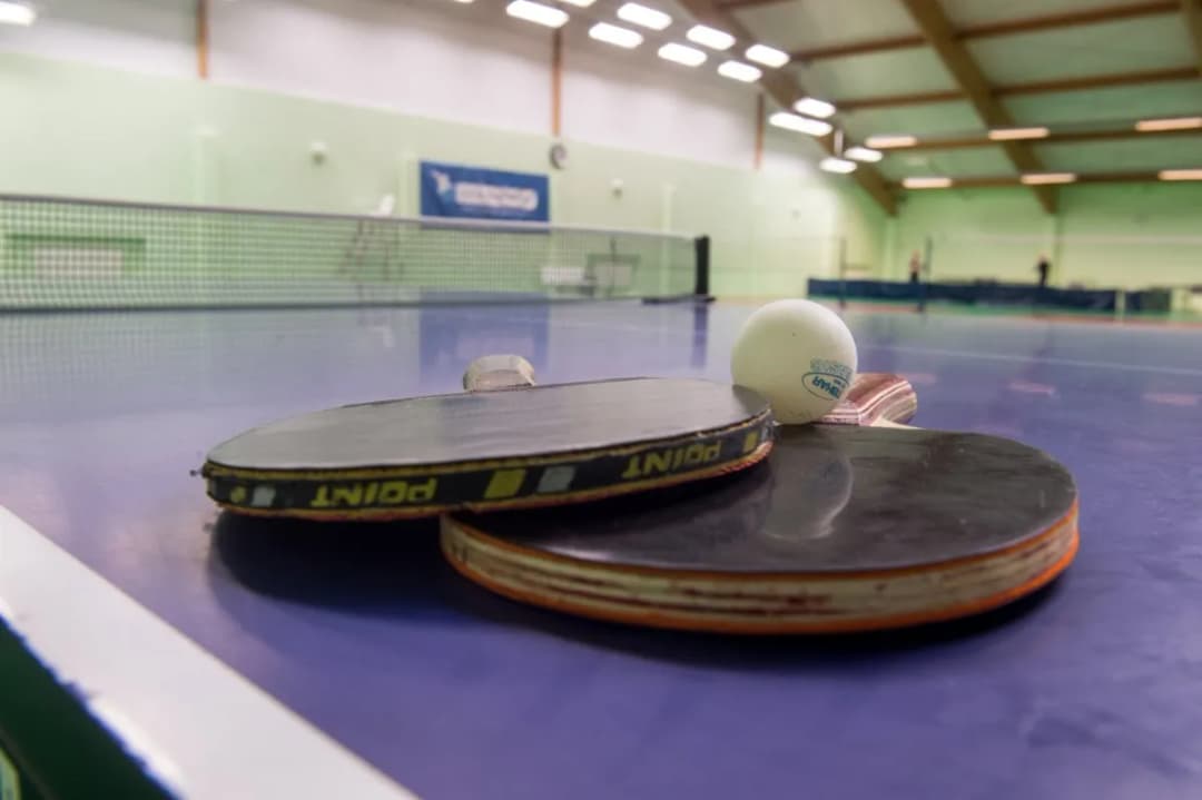 Gdzie w Gdyni można pograć w tenis stołowy? Sprawdź najlepsze miejsca