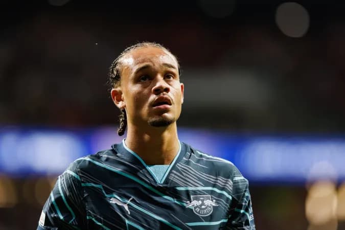 Xavi statystyki: Niezwykłe osiągnięcia i forma Xavi Simonsa w sezonie