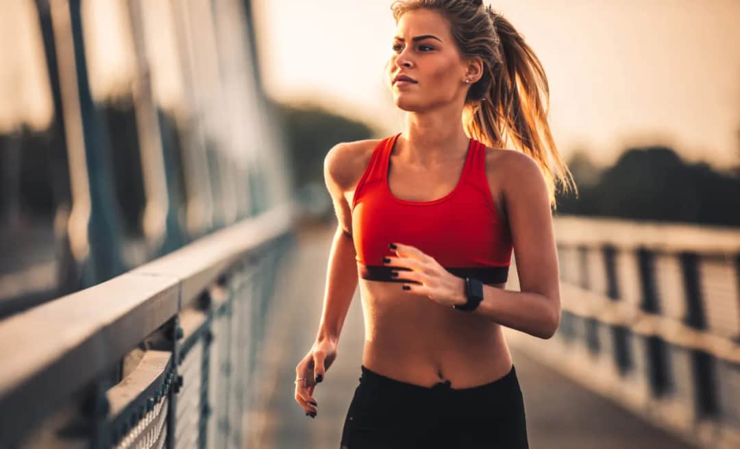 Ile trzeba biegać, żeby schudnąć 5 kg? Oto skuteczne metody i czas